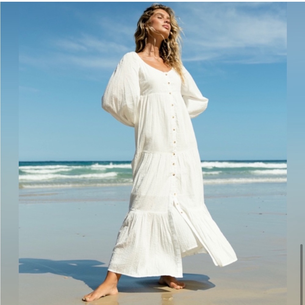 NWT Billabong Starry Skies white long sleeve dress